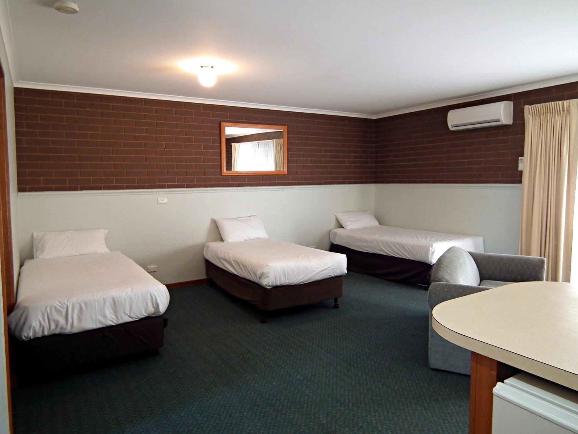 Cobram Barooga Golf Resort Room photo